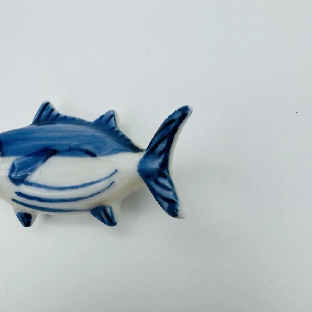 Vintage Kotobuki Porcelain Tuna Fish Ceramic Blue White Japan Chopstick Rest